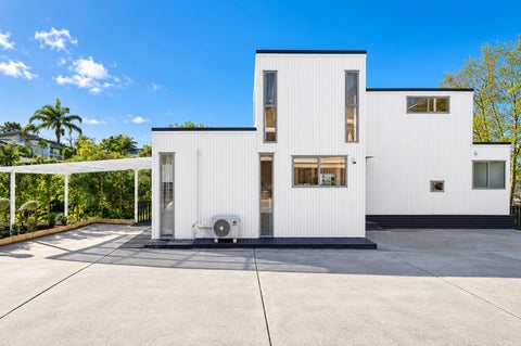 2/8 Onepoto Road, Hauraki, Auckland