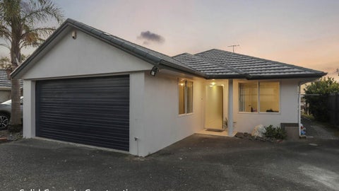 40F James Laurie Street, Henderson, Auckland