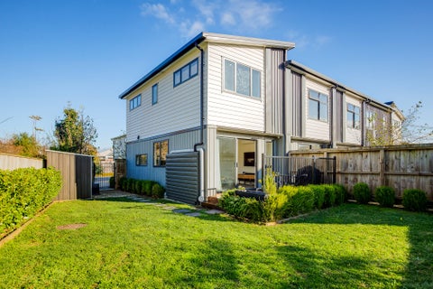 5/6 Bertram Grove, Naenae, Lower Hutt