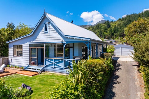 168 Waikawa Road, Picton
