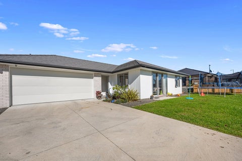 24 Urumaraki Avenue, Helensville, Helensville