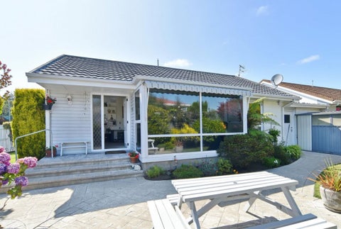 22 Prestons Road, Redwood, Christchurch