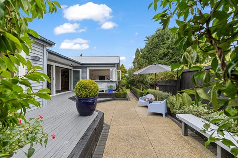 77 MacFarlane Street, Hamilton East, Hamilton