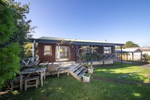 2/10 Fruitvale Road, New Lynn, Auckland