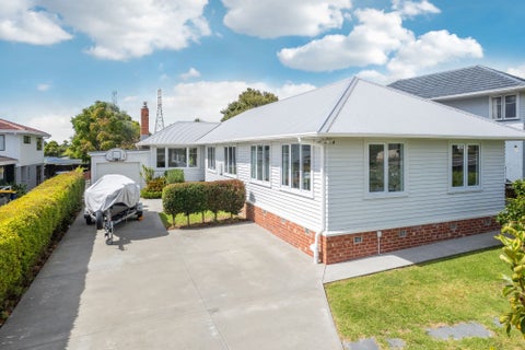 45 Flanshaw Road, Te Atatu South, Auckland