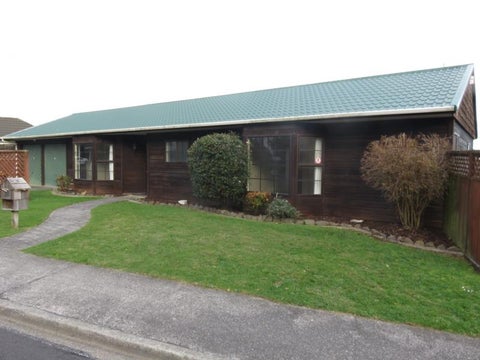 28 Dominica Crescent, Grenada Village, Wellington