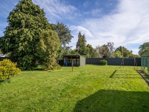 66 Park Road, Carterton