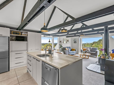 2/33A Hackthorne Road, Cashmere, Christchurch
