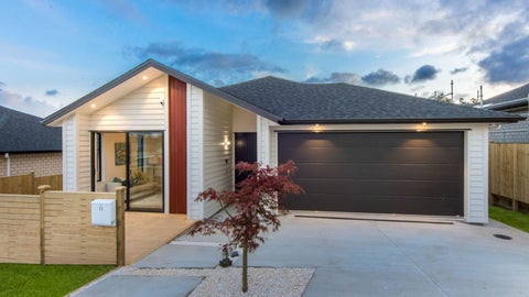 12 Joseph Kokich Avenue, Swanson, Auckland