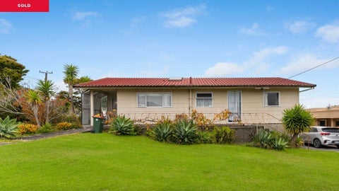 116 Island Bay Road, Beach Haven, Auckland