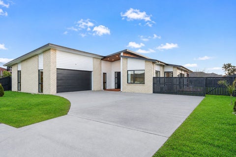 30 Glaisdale Crescent, Flagstaff, Hamilton
