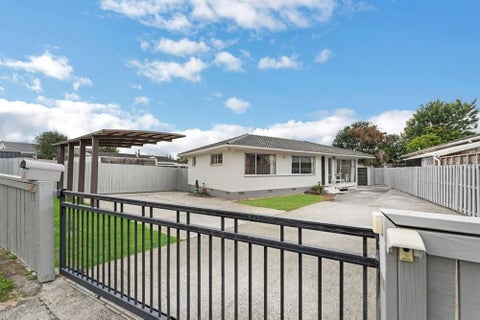 12 Suwyn Place, Weymouth, Auckland