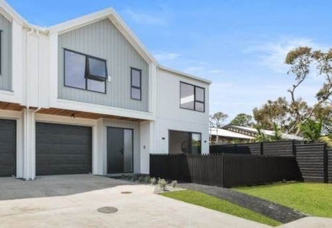 23 Argo Drive, Half Moon Bay, Auckland