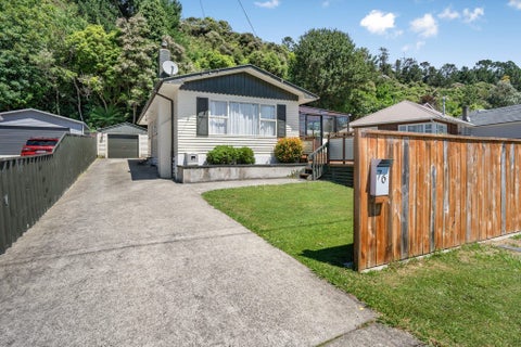 76 Hine Road, Wainuiomata, Lower Hutt