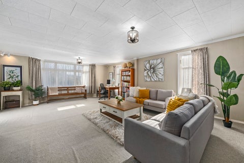 24 Henry Street, Ebdentown, Upper Hutt