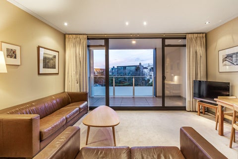 1F/24 James Cook Crescent, Remuera, Auckland