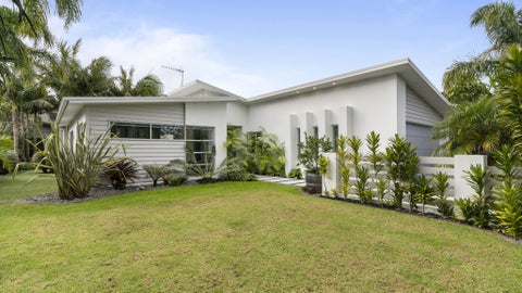 46 Pine Harbour Parade, Beachlands, Auckland
