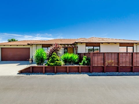 7 Central Park, Paraparaumu Beach, Paraparaumu