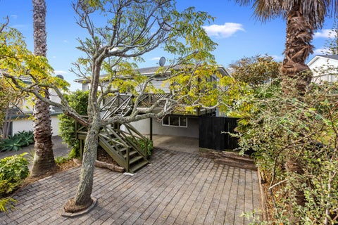 130 Halsey Drive, Lynfield, Auckland