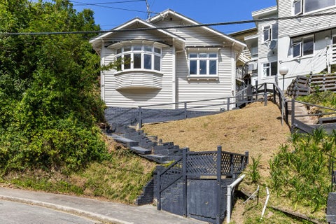 42A Adams Terrace, Aro Valley, Wellington