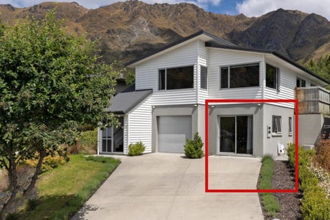 30B Harrys Close, Queenstown