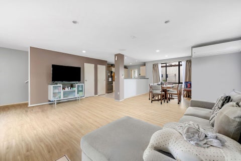 18 Faldo Drive, Golflands, Auckland