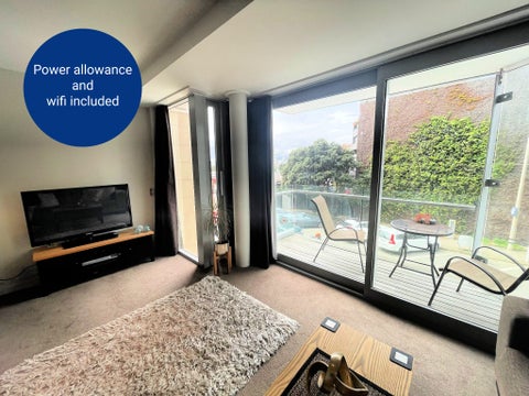 1H/82 Cable Street, Te Aro, Wellington