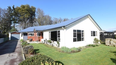 11 Calder Place, Winton, Winton