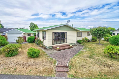 2 Takahe Street, Masterton