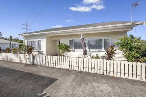 3B Fulton Crescent, Ōtara, Auckland