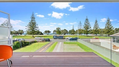2/230 Hibiscus Coast Highway, Orewa, Orewa
