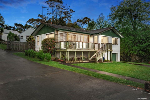 37 Adam Sunde Place, Glen Eden, Auckland