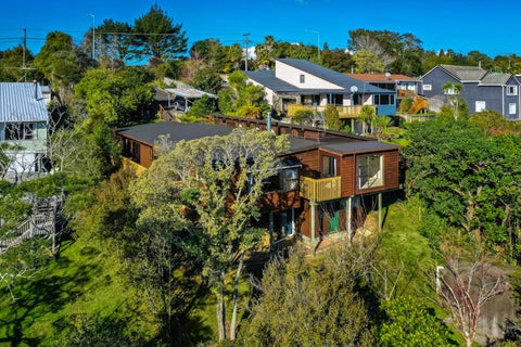 216 Upper Harbour Drive, Greenhithe, Auckland