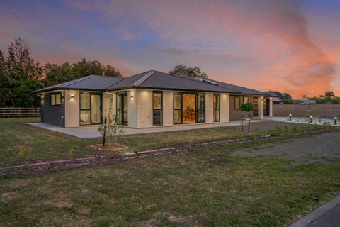16 Madison Street, Carterton, Carterton