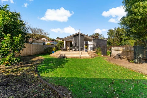 37 Wallace Road, Mangere Bridge, Auckland