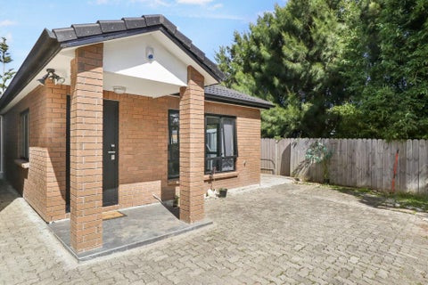 17 Goodwood Drive, Goodwood Heights, Auckland