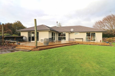 153 Flora Road East, Makarewa, Invercargill
