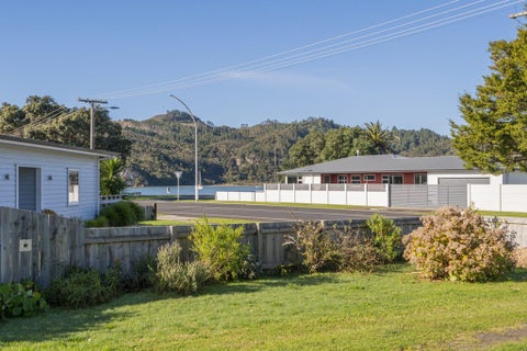 5 South Highway East, Whitianga