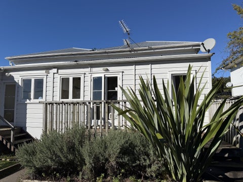 4 Mountain View Road, Morningside, Auckland