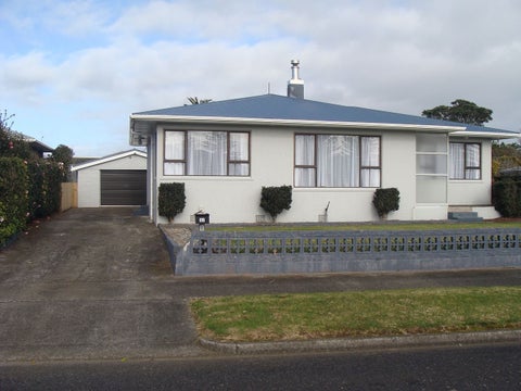 17 Hume Street, Waitara, Waitara