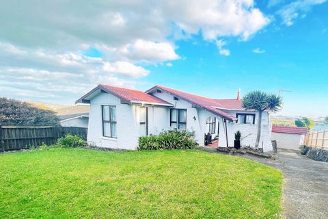 28 Ellesmere Crescent, Pakuranga Heights, Auckland