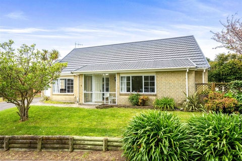 5 Lake View Court, Paraparaumu, Paraparaumu