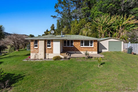 2391 S HWAY 2 East, Nukuhou, WAIMANA