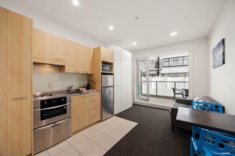 210/85 Beach Road, Auckland Central, Auckland