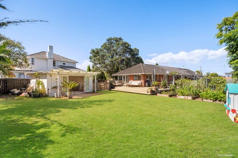 4/236 Lake Road, Hauraki, Auckland