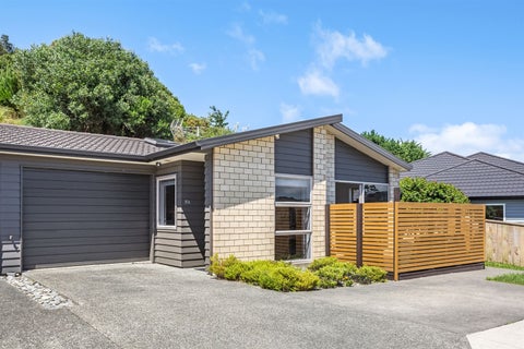 15A The Pier, Whitby, Porirua