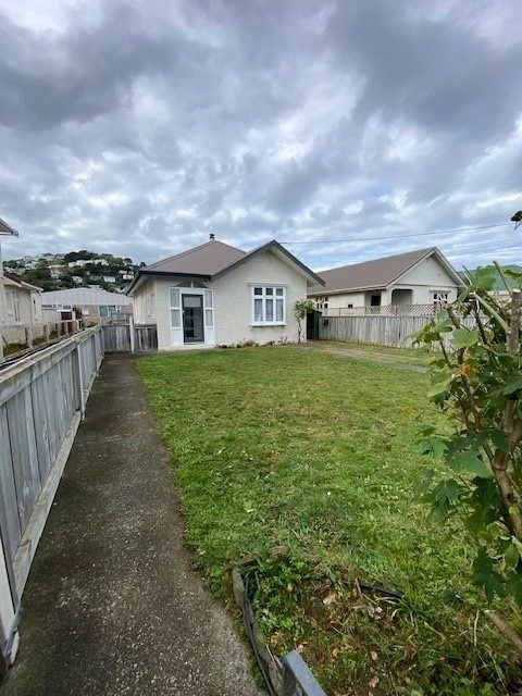16 Aparima Avenue, Miramar, Wellington