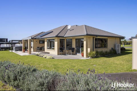 14 Sea Vista, Athenree, Katikati