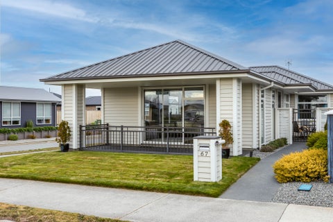 67 Pegasus Boulevard, Pegasus, Pegasus