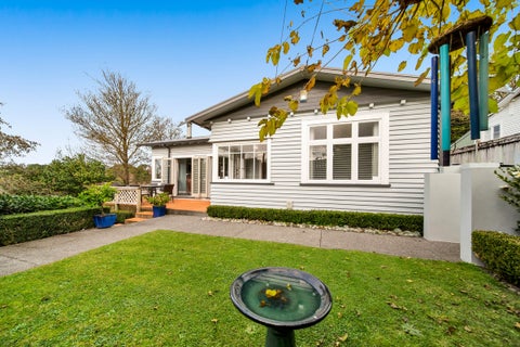 1 Barrett Street, Westown, New Plymouth